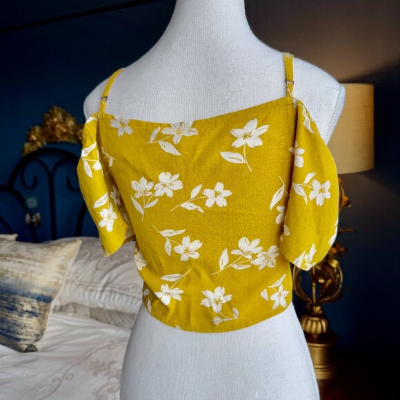 Billabong x Sincerely Jules Tropical Floral Tie Crop Top - Picture 9 of 11